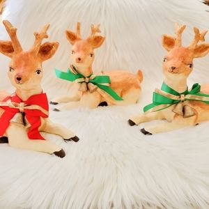 Retro Christmas Reindeers